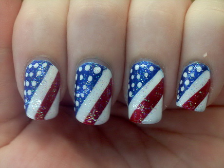 4th-of-july-nail-designs-92-18 4 iulie modele de unghii