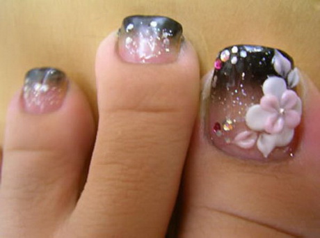 big-toe-nail-designs-15-17 Modele de unghii cu degetul mare