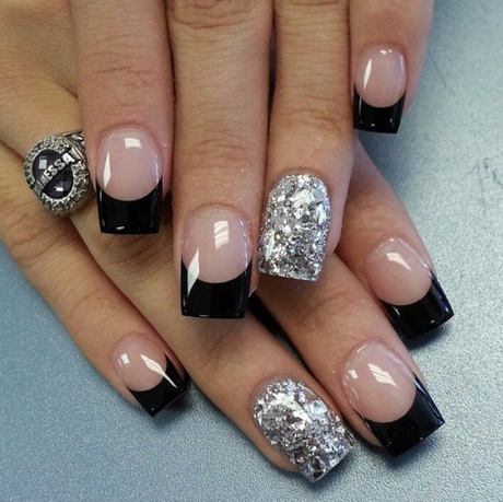 black-and-silver-nail-designs-58-3 Modele de unghii negre și argintii