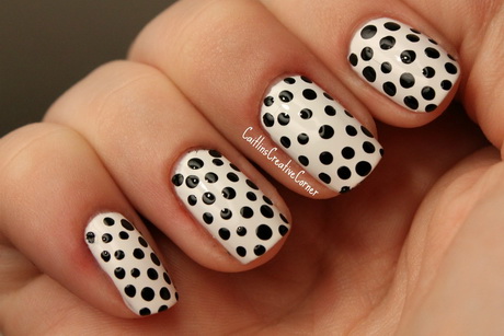 black-and-white-nail-art-20-11 Arta unghiilor alb-negru