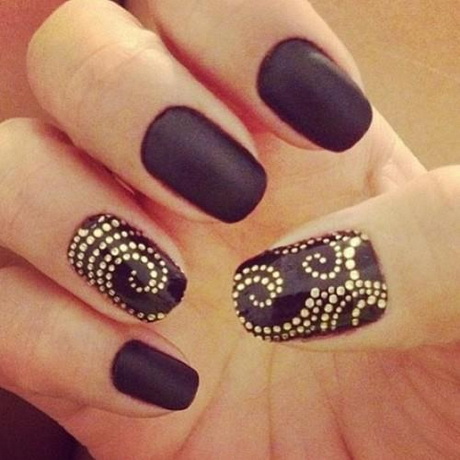 black-nails-with-design-88-7 Cuie negre cu design