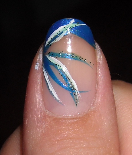 blue-nail-art-31-15 Albastru nail art