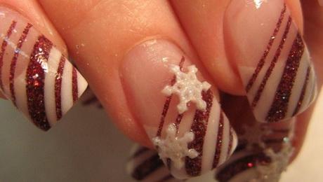 christmas-acrylic-nail-designs-83-16 Modele de unghii acrilice de Crăciun