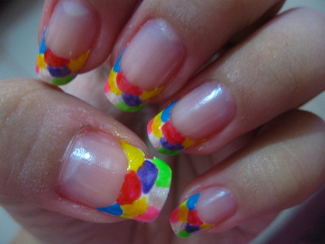 colorful-nail-art-designs-68-11 Modele colorate de unghii