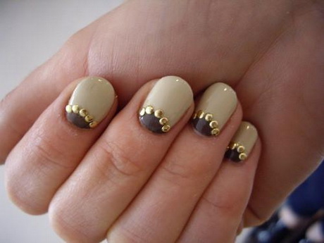 cute-and-easy-nail-designs-for-short-nails-68-10 Modele de unghii drăguțe și ușoare pentru unghiile scurte