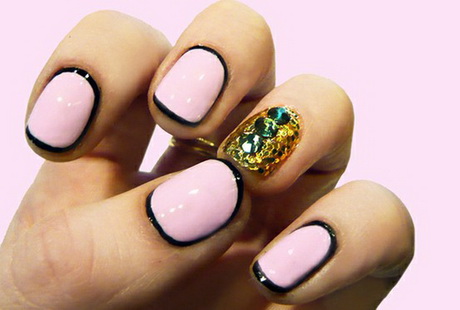cute-black-nail-designs-04-7 Modele drăguțe de unghii negre