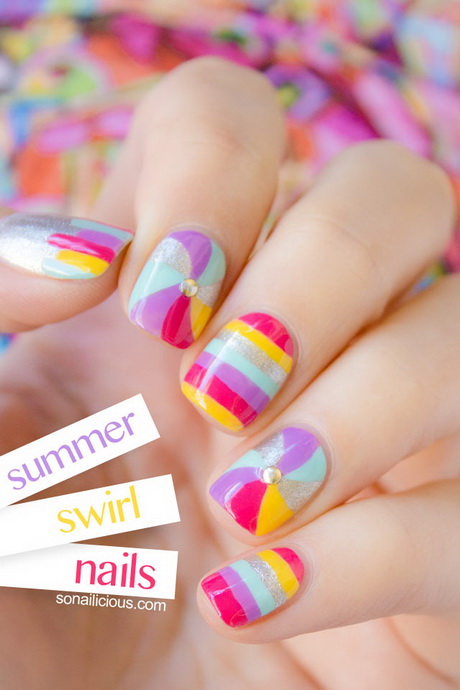 cute-easy-nail-designs-for-summer-03-16 Modele drăguțe de unghii ușoare pentru vară