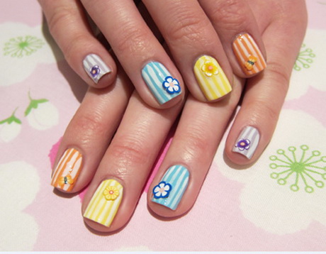 cute-nail-designs-for-spring-06-15 Modele drăguțe de unghii pentru primăvară