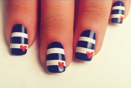 cute-nail-designs-with-tape-58-14 Modele drăguțe de unghii cu bandă