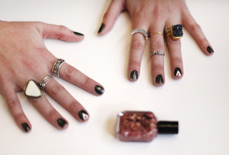 cute-nail-designs-with-tape-58-3 Modele drăguțe de unghii cu bandă