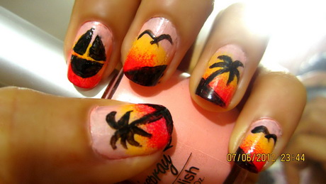 cute-nails-designs-for-summer-71-4 Modele drăguțe de unghii pentru vară