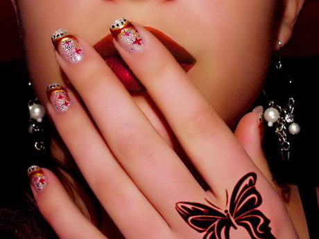 cute-spring-nail-designs-07-11 Modele drăguțe de unghii de primăvară