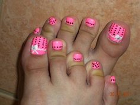 cute-toe-nail-designs-78-19 Drăguț deget de la picior unghii modele