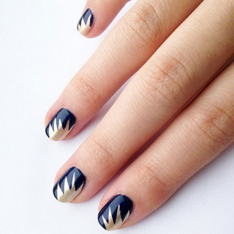 designs-of-nail-art-at-home-67-13 Modele de unghii la domiciliu