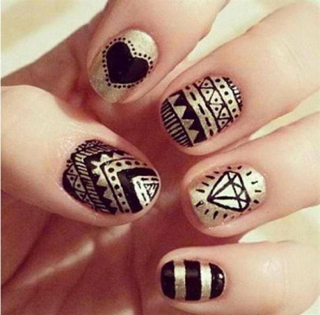 easy-nail-art-design-at-home-43-18 Design ușor de unghii la domiciliu