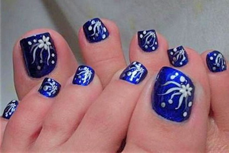 easy-nail-designs-for-toes-75-12 Design ușor de unghii pentru degetele de la picioare