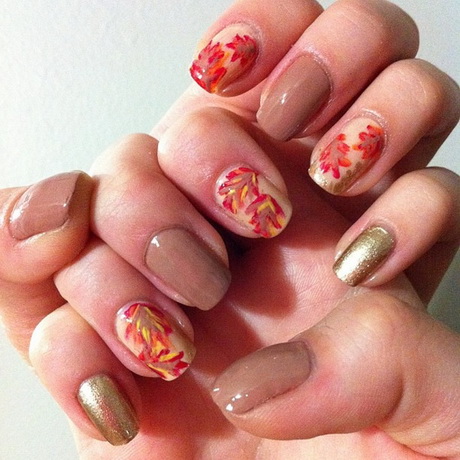 fall-nail-ideas-15-8 Idei de unghii de toamna