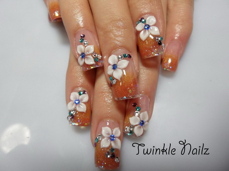 flower-acrylic-nails-26-10 Flori acrilice cuie