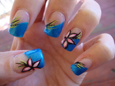 flower-nails-designs-29-6 Modele de unghii de flori