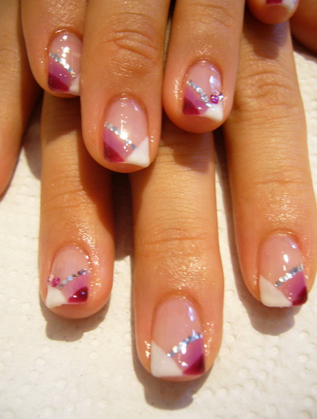 gel-nail-design-ideas-64-12 Idei de design de unghii Gel