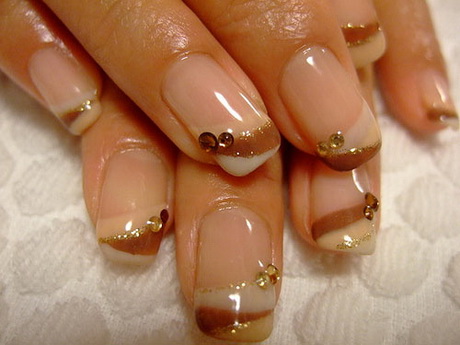 gold-nail-art-designs-82-11 Modele de unghii de aur