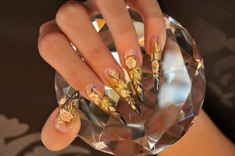 gold-nail-art-designs-82-17 Modele de unghii de aur