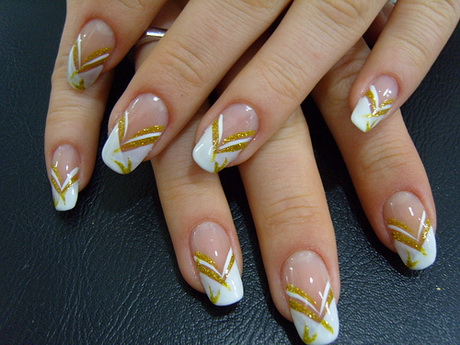 gold-nails-designs-64-17 Modele de unghii de aur