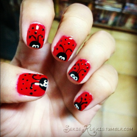 ladybug-nail-art-17-3 Ladybug nail art