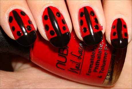 ladybug-nail-art-17-4 Ladybug nail art