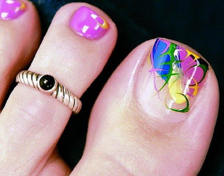 nail-art-designs-for-toes-39-11 Modele de unghii pentru degetele de la picioare