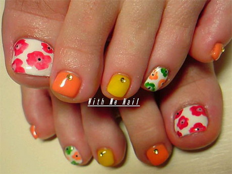 nail-art-designs-for-toes-39-13 Modele de unghii pentru degetele de la picioare