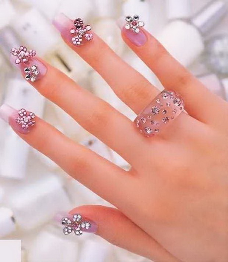 nail-art-designs-with-jewels-50-3 Modele de unghii cu bijuterii