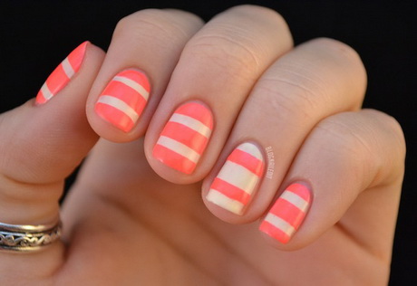 nail-designs-stripes-41-13 Modele de unghii dungi
