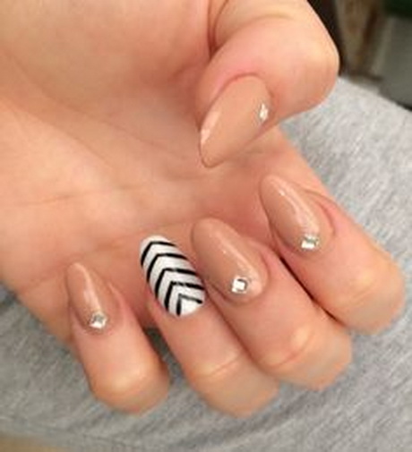 nail-designs-with-diamonds-84-10 Modele de unghii cu diamante