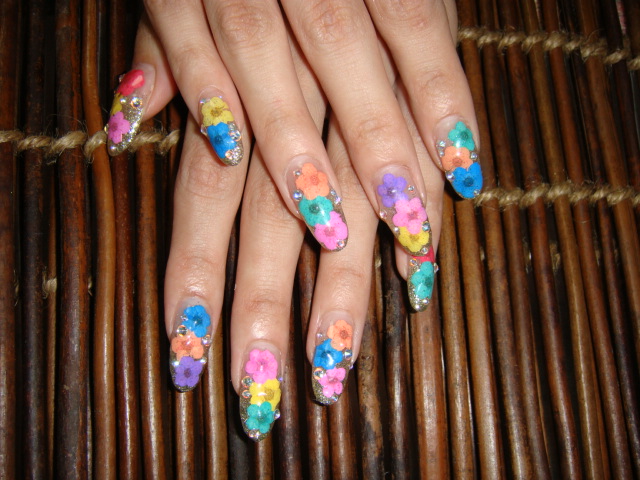 nails-decoration-76-2 Decorarea unghiilor