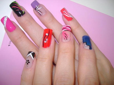 new-designs-of-nail-art-54-11 Noi modele de unghii