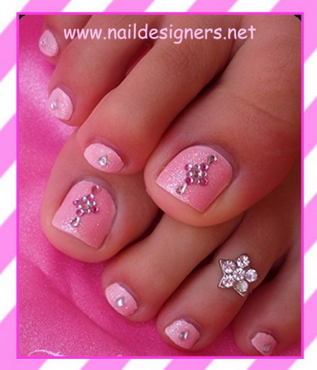 pink-and-black-toe-nail-designs-96-12 Modele de unghii roz și negru