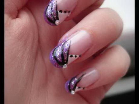purple-nail-art-designs-10-2 Modele de unghii violet