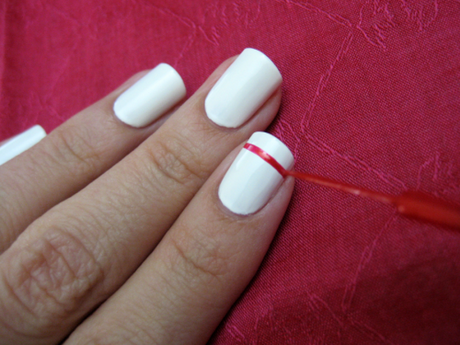 red-and-white-nail-designs-11 Modele de unghii roșii și albe