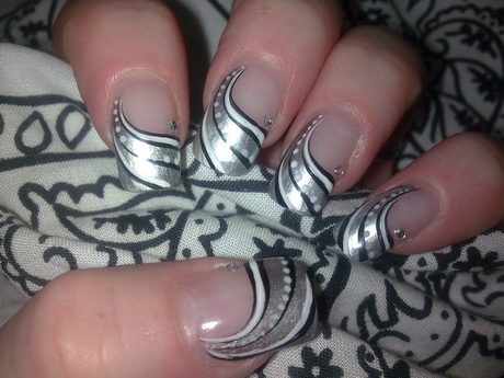 silver-nail-art-designs-29-8 Modele de unghii de argint