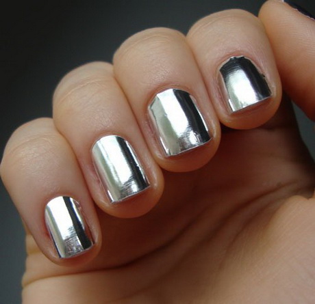 silver-nail-polish-designs-71-10 Modele de lacuri de unghii de argint