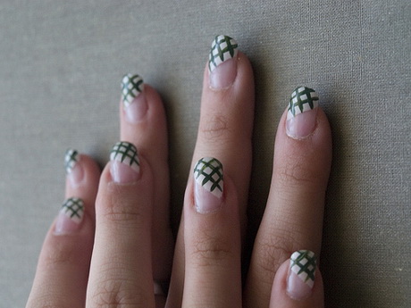 simple-nails-art-design-99-10 Design simplu de artă pentru unghii