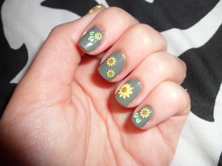 sunflower-nail-art-18-14 Floarea-soarelui nail art