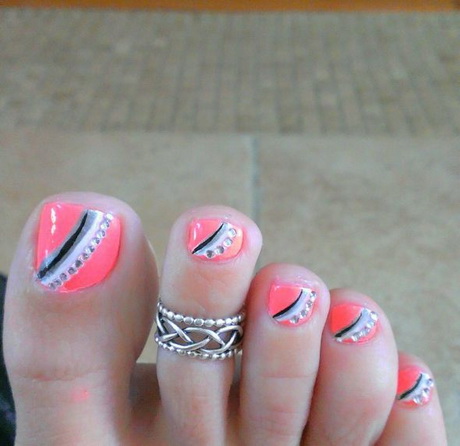 toes-nail-design-89-8 Designul unghiilor de la picioare