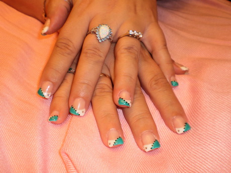 turquoise-nail-designs-58-19 Modele de unghii turcoaz