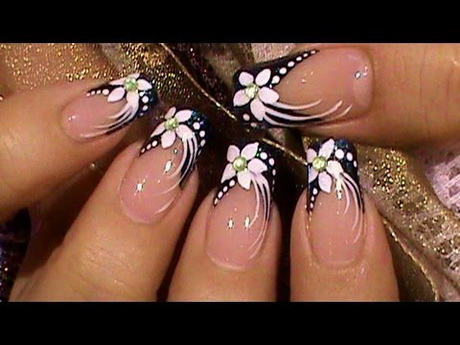 white-nail-art-designs-71-9 Modele de unghii albe