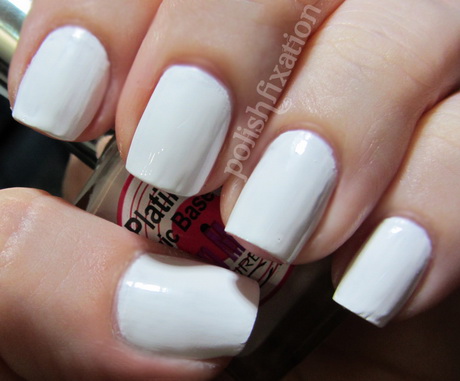 white-nail-polish-ideas-39-4 Idei de lacuri de unghii albe