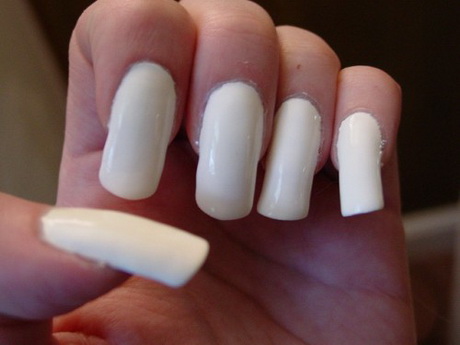 white-nail-polish-ideas-39-6 Idei de lacuri de unghii albe