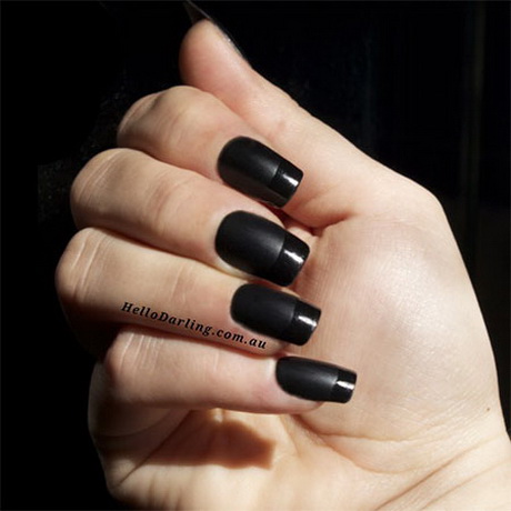 black-nail-design-ideas-84-6 Idei de design de unghii negre