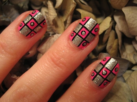 decent-nail-art-designs-81-10 Modele decente de unghii